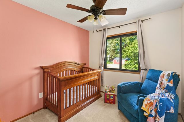 1423 NW 71st Place, Ankeny, IA 50023