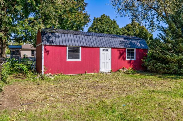1423 NW 71st Place, Ankeny, IA 50023