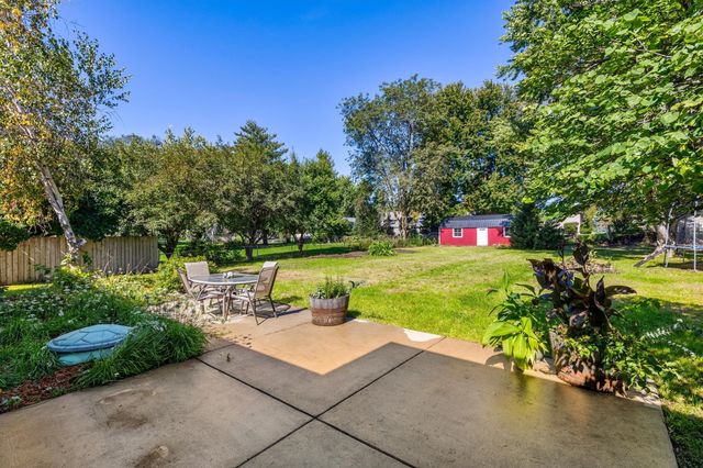 1423 NW 71st Place, Ankeny, IA 50023