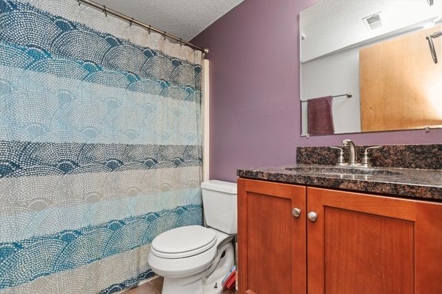 1423 NW 71st Place, Ankeny, IA 50023