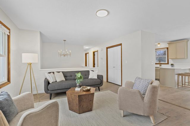 530 173rd Avenue NE, Andover, MN 55304