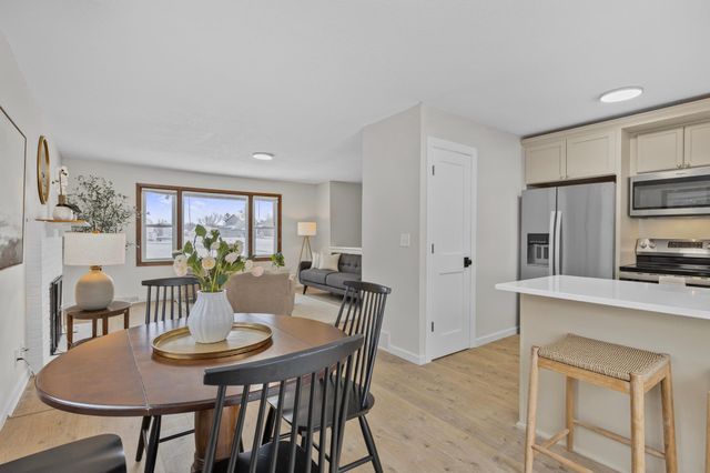 530 173rd Avenue NE, Andover, MN 55304