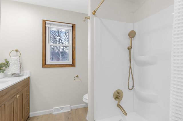 530 173rd Avenue NE, Andover, MN 55304