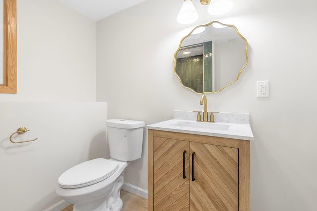 530 173rd Avenue NE, Andover, MN 55304