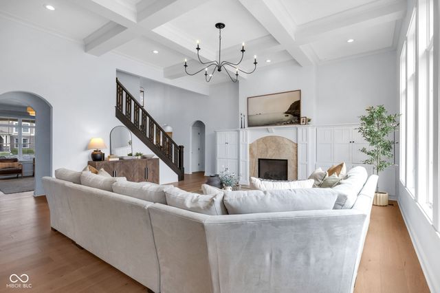 11521 Willow Bend Drive, Zionsville, IN 46077