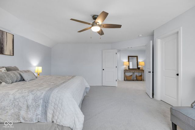 11521 Willow Bend Drive, Zionsville, IN 46077