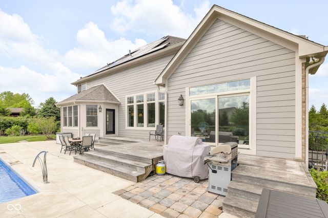11521 Willow Bend Drive, Zionsville, IN 46077
