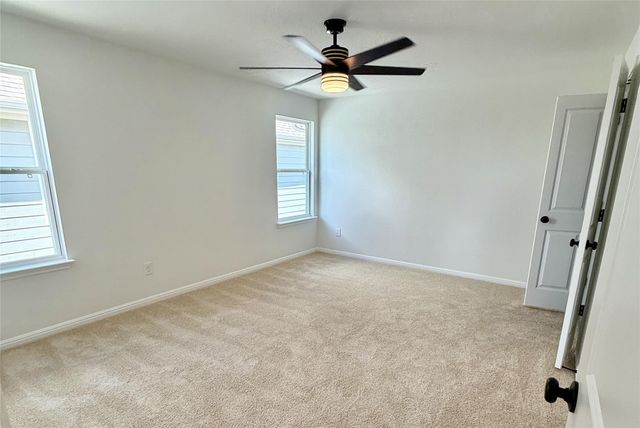 6441 Marsh LN, Buda, TX 78610
