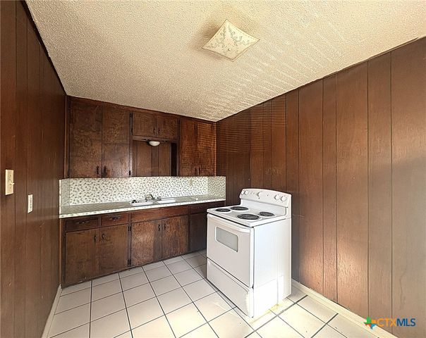 602 Sunset Lane B, Copperas Cove, TX 76522