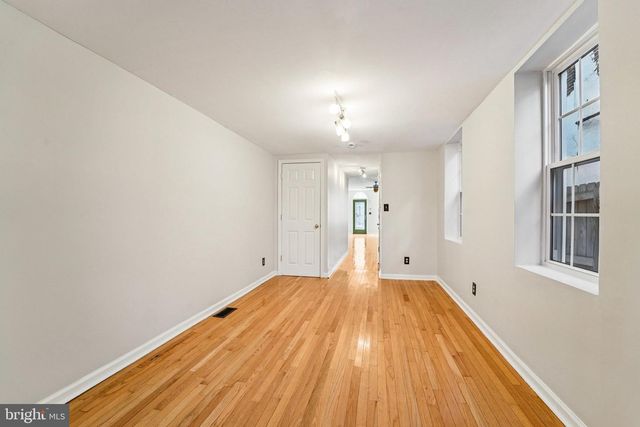 31 S ANN ST, Baltimore, MD 21231