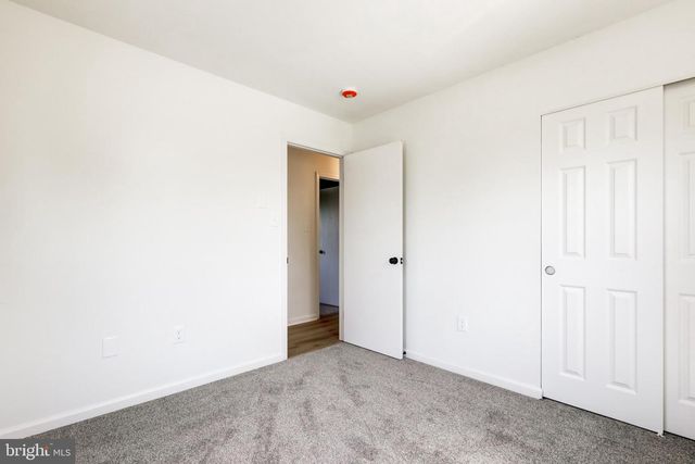 1903 MCKNIGHTS GAP RD, Reading, PA 19604