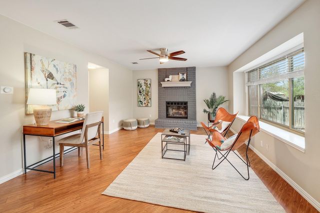 1206 Settlers Valley DR, Pflugerville, TX 78660