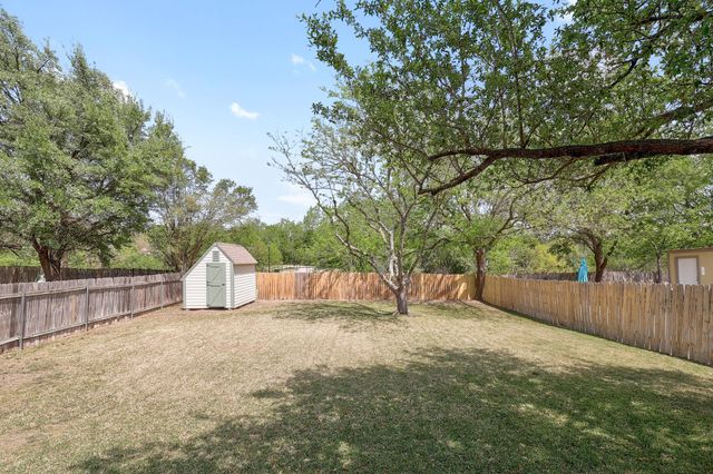 1206 Settlers Valley DR, Pflugerville, TX 78660