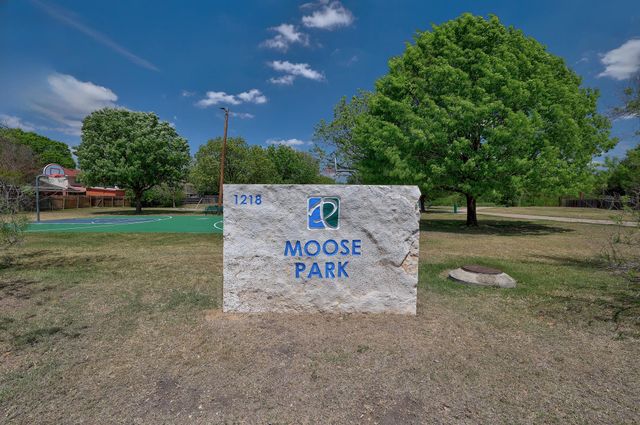 1206 Settlers Valley DR, Pflugerville, TX 78660