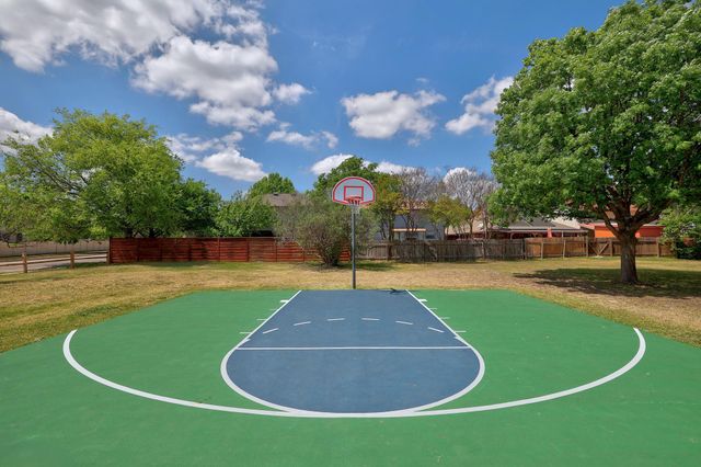 1206 Settlers Valley DR, Pflugerville, TX 78660