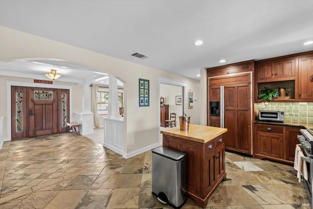 1111 Olive Hill Ln, Napa, CA 94558