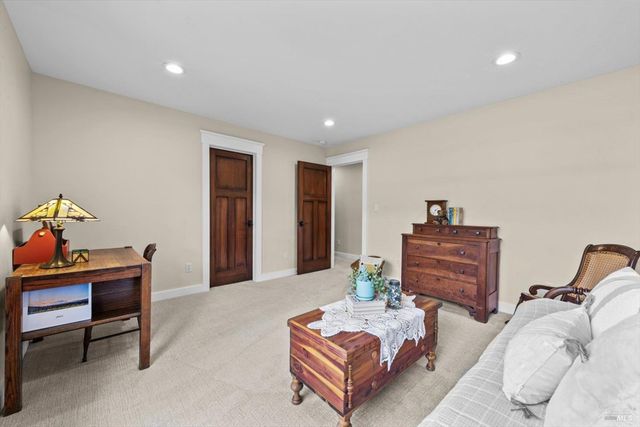 1111 Olive Hill Ln, Napa, CA 94558