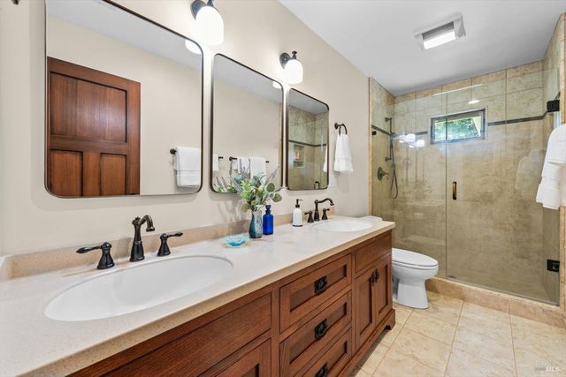 1111 Olive Hill Ln, Napa, CA 94558