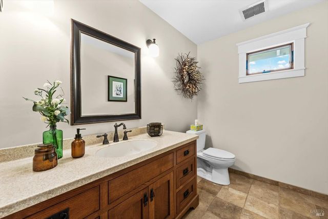 1111 Olive Hill Ln, Napa, CA 94558