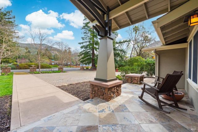 1111 Olive Hill Ln, Napa, CA 94558