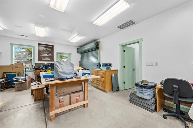 1111 Olive Hill Ln, Napa, CA 94558