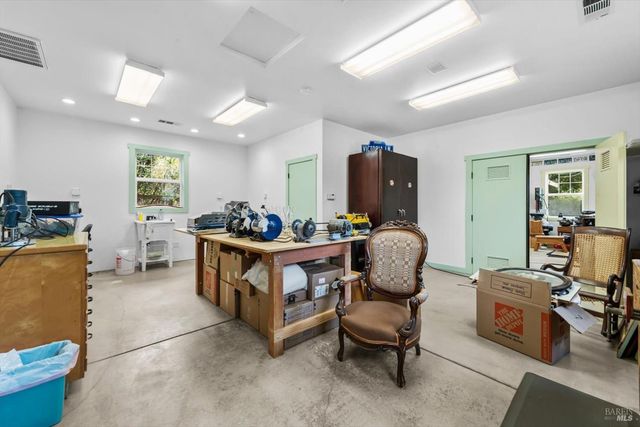 1111 Olive Hill Ln, Napa, CA 94558