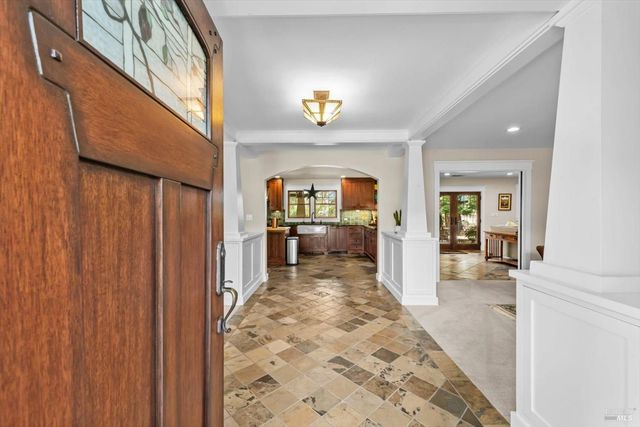 1111 Olive Hill Ln, Napa, CA 94558