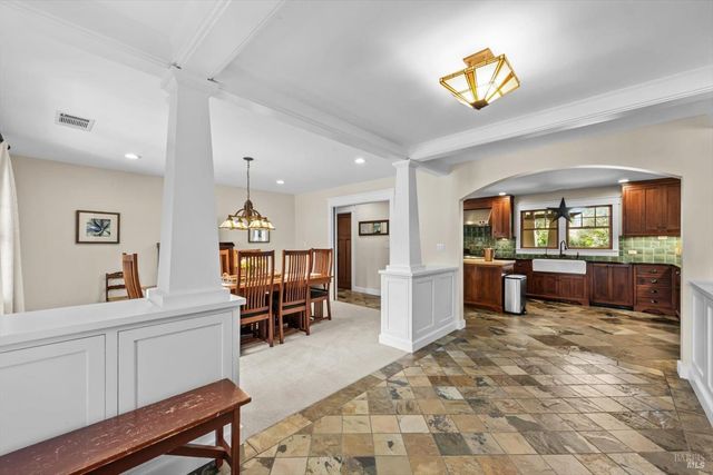 1111 Olive Hill Ln, Napa, CA 94558