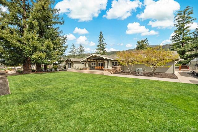 1111 Olive Hill Ln, Napa, CA 94558