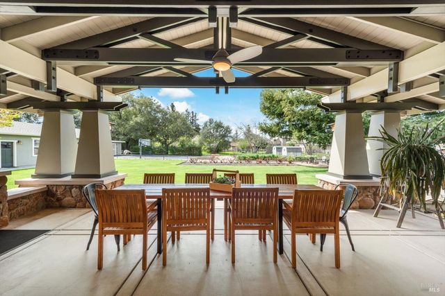 1111 Olive Hill Ln, Napa, CA 94558