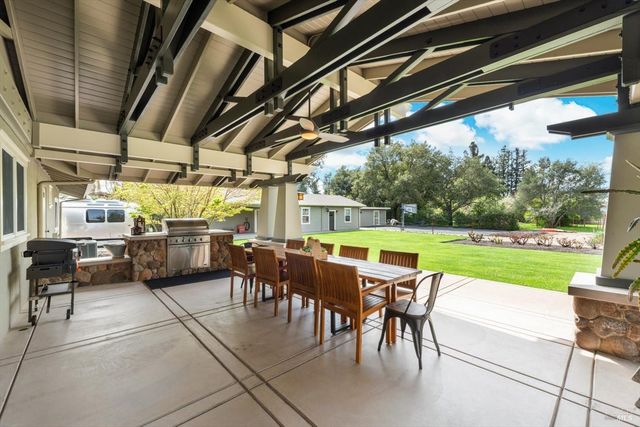 1111 Olive Hill Ln, Napa, CA 94558