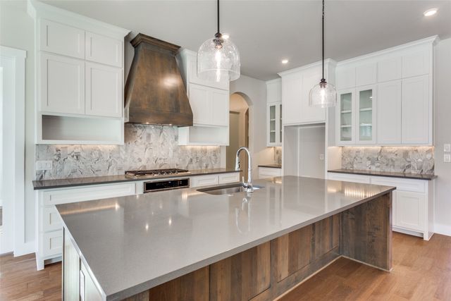 182 Fan Mill Trail, Weatherford, TX 76085