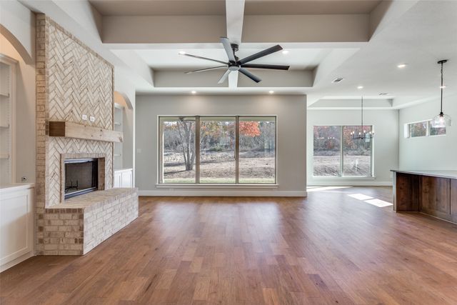 182 Fan Mill Trail, Weatherford, TX 76085