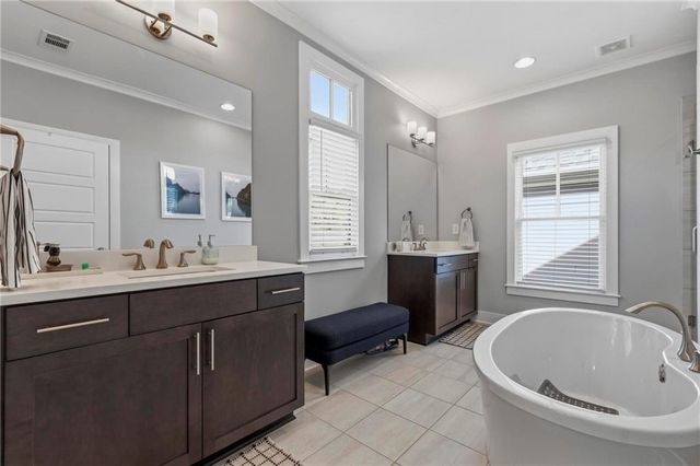 1916 Red Eagle Walk, Atlanta, GA 30318