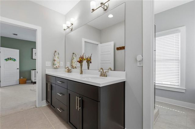 1916 Red Eagle Walk, Atlanta, GA 30318