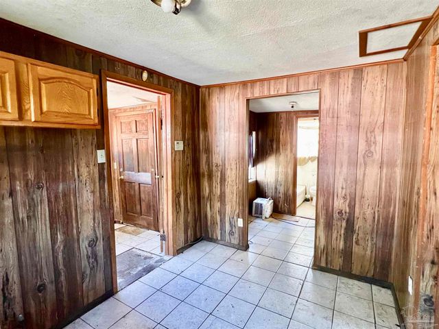 3042 N Guillemard St, Pensacola, FL 32503