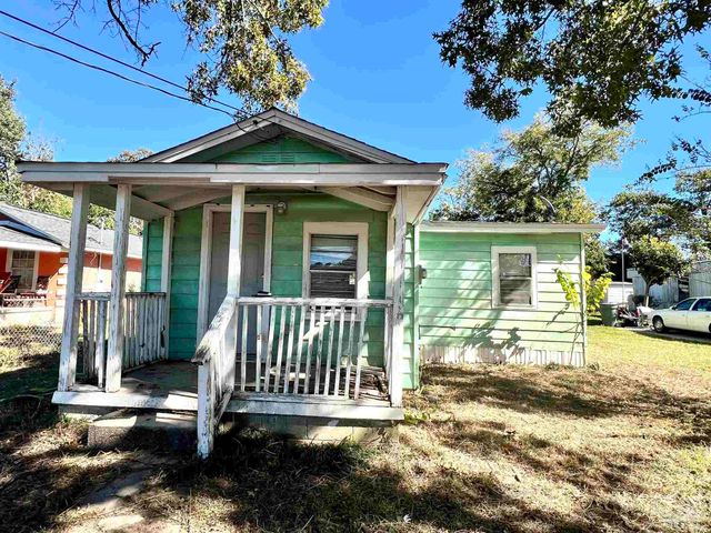 3042 N Guillemard St, Pensacola, FL 32503