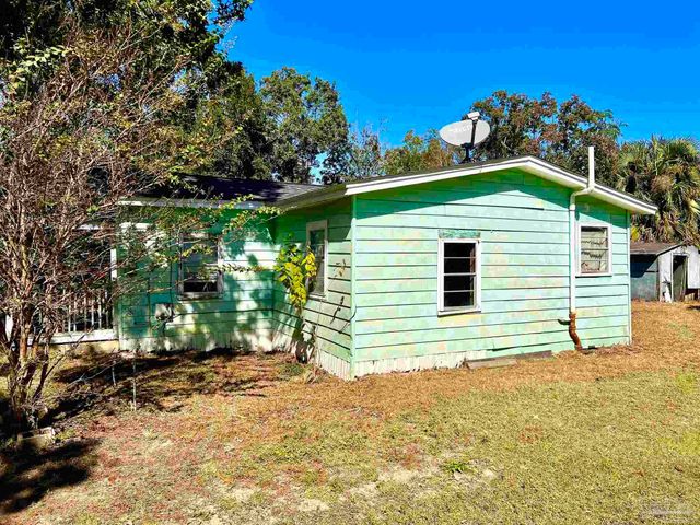 3042 N Guillemard St, Pensacola, FL 32503