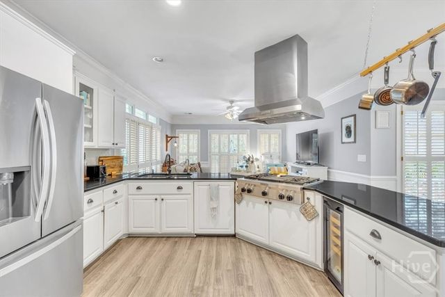 10 Tangletree Lane, Savannah, GA 31411