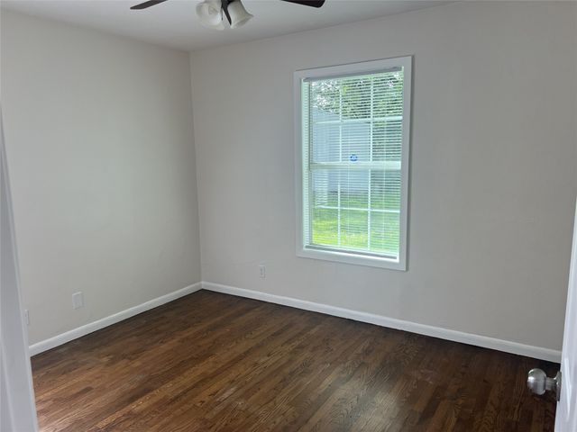 140 Vandenburg Drive, Denison, TX 75020