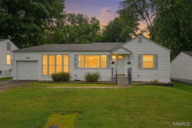 10200 Coburg Lands Drive, Bellefontaine Nghbrs, MO 63137