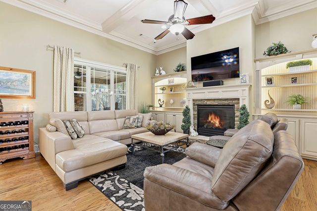 29 Marina Drive, Newnan, GA 30263