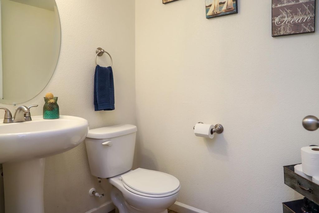 Image 14 of property listing at 313 Fritz Street, Madera, CA 93638