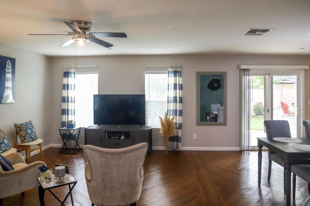 Image 15 of property listing at 313 Fritz Street, Madera, CA 93638