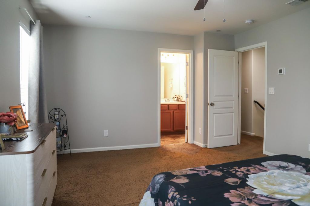 Image 19 of property listing at 313 Fritz Street, Madera, CA 93638