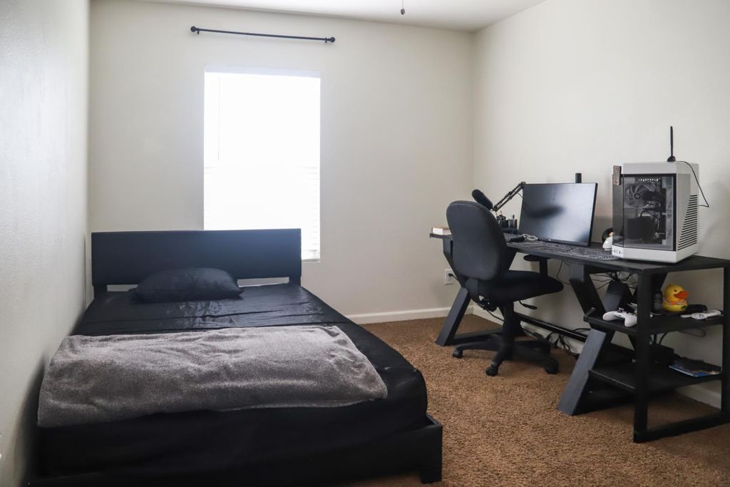 Image 24 of property listing at 313 Fritz Street, Madera, CA 93638