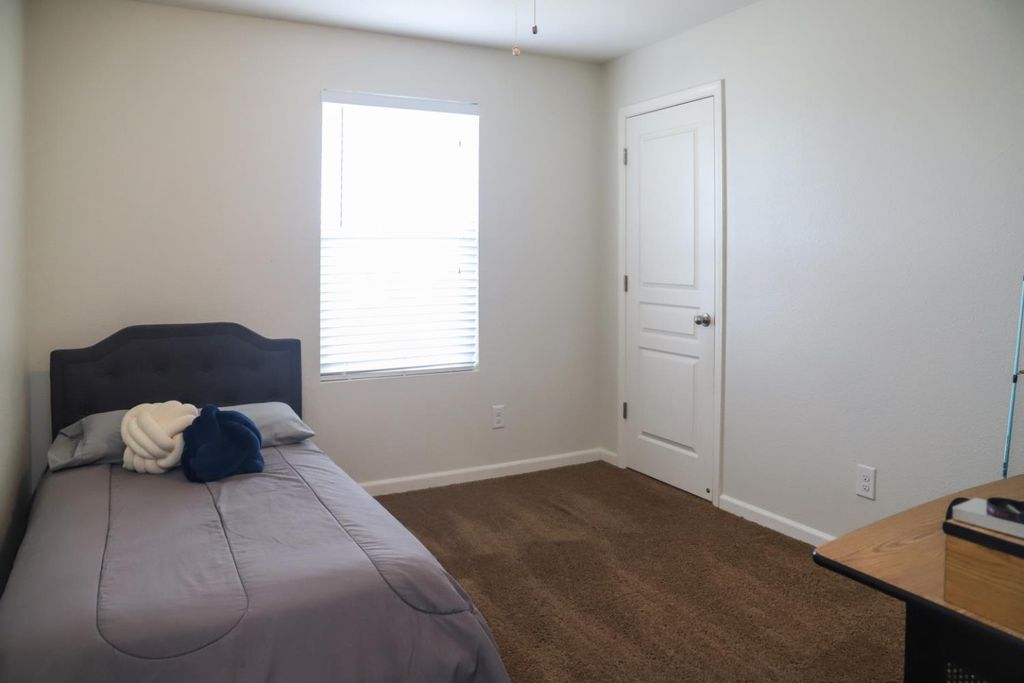 Image 26 of property listing at 313 Fritz Street, Madera, CA 93638