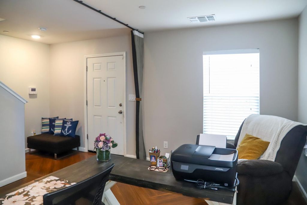 Image 7 of property listing at 313 Fritz Street, Madera, CA 93638