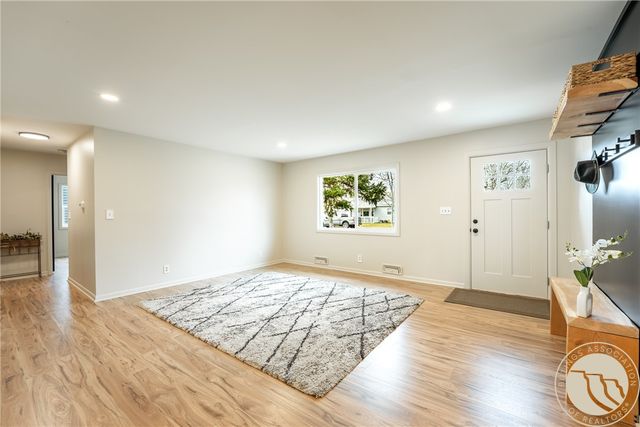 605 Nelson Drive, Billings, MT 59102