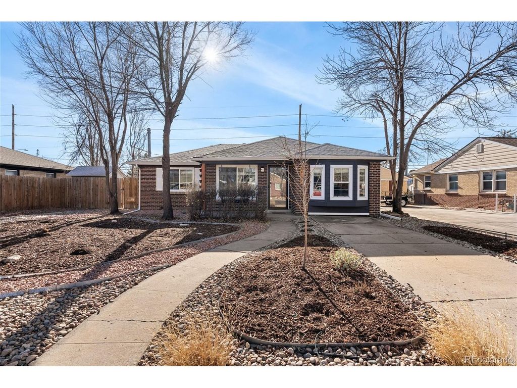 8500 Clara Belle Dr, Arvada, CO 80002